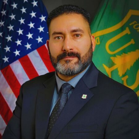 Headshot of Devin Quintana